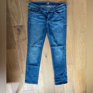 7 For All Mankind Straight Leg Jean Sz 30